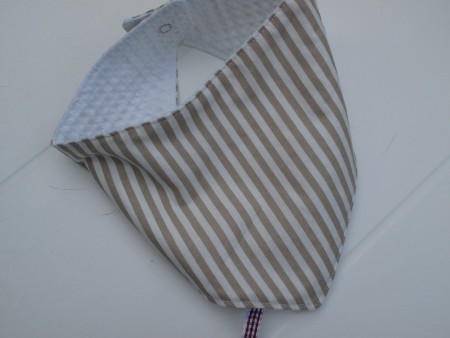 € 5,00 beige gestreepte bandana